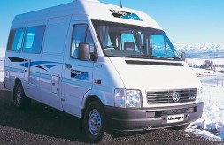 3.1468250659.een-van-de-2-berth-campers